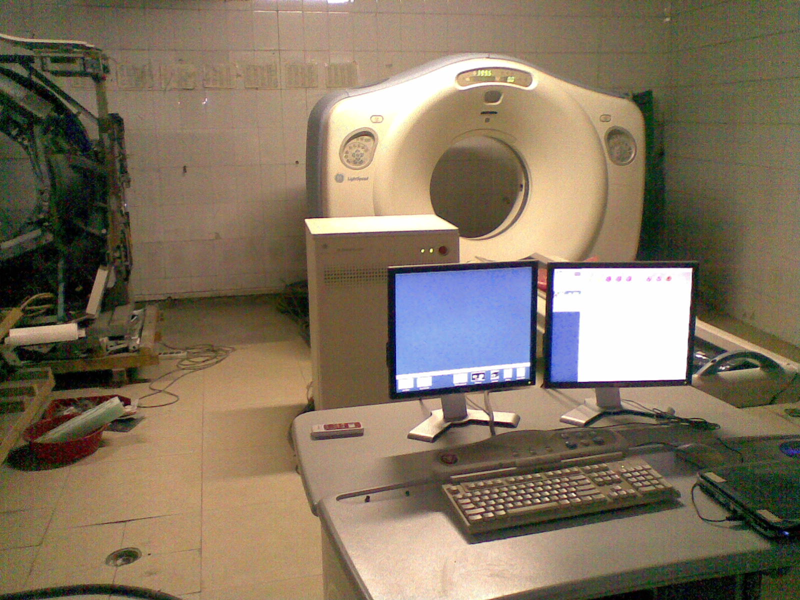 鼠标可以在2个监视器移动